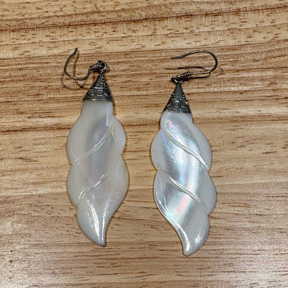 Vintage Carved Mother of Pearl Spiral Wing Drop Earrings - Picture 9 of 15